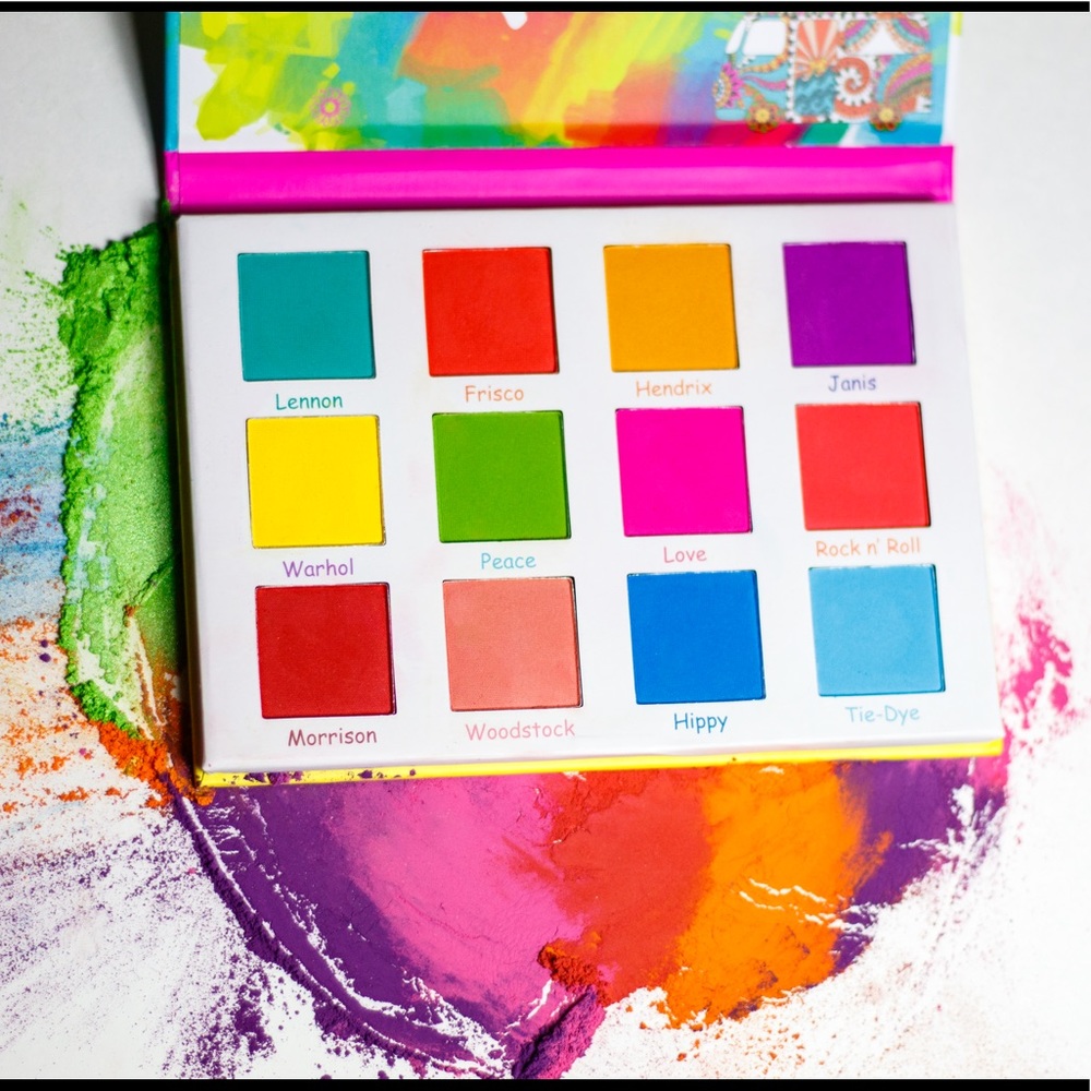 Groovy Vibes Eyeshadow Palette